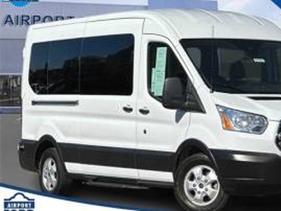 Ford Transit Passenger Wagon 3700