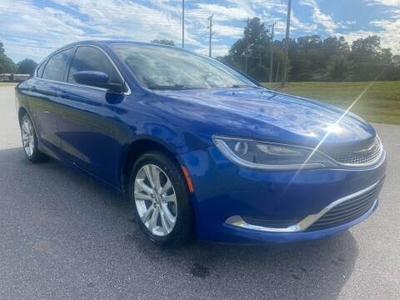 2015 Chrysler 200 Limited 2.4 Automatic Clean Carfax Back up Cam. $11,360