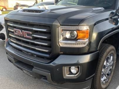 GMC Sierra 2500HD 6.6L V-8 Diesel Turbocharged