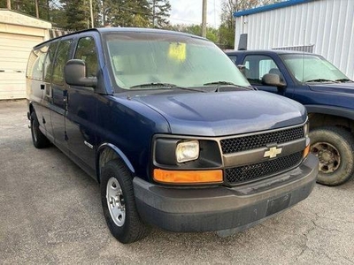 2003 Chevrolet Express 3500 for Sale in Chicago, Illinois