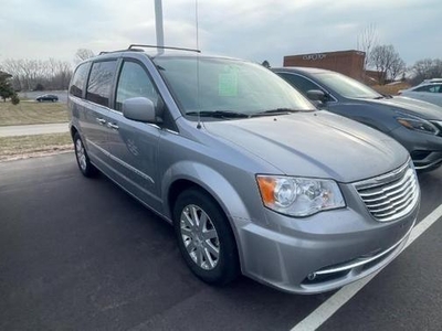 2015 Chrysler Town & Country for Sale in Denver, Colorado