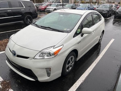 2015 Toyota Prius for Sale in Northwoods, Illinois