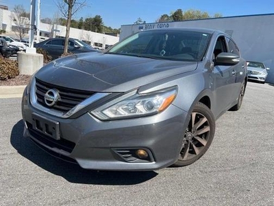 2016 Nissan Altima for Sale in Northwoods, Illinois