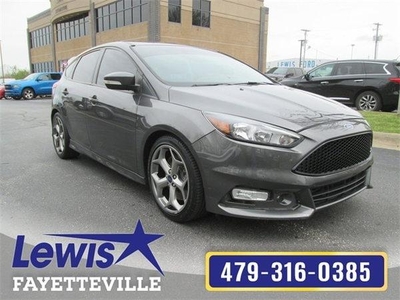 2018 Ford Focus ST for Sale in Northwoods, Illinois