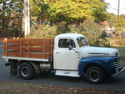 1949 Ford F2 Stakebed