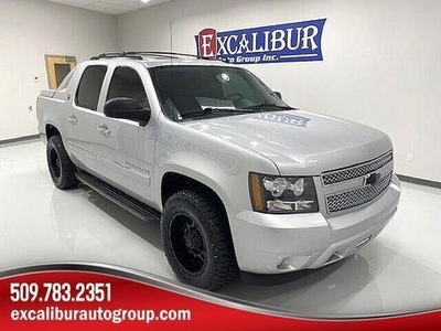 2013 Chevrolet Avalanche for Sale in Northwoods, Illinois
