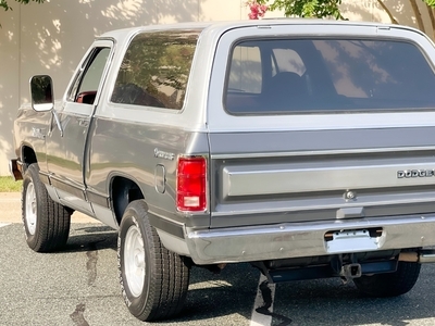 FOR SALE: 1985 Dodge Ramcharger AW-100 Prospector 4x4 $10,000 USD