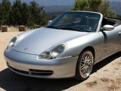 FOR SALE: 2000 Porsche 911 $10,583 USD