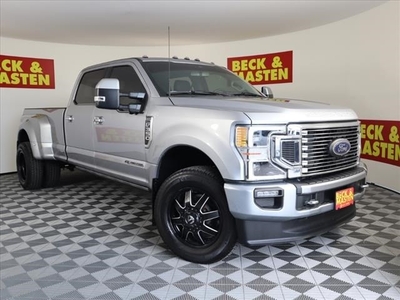 Pre-Owned 2022 Ford F-350SD Limited