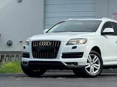 Audi Q7 3.0L V-6 Diesel Turbocharged