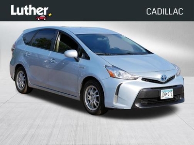 2015 Toyota Prius v for Sale in Co Bluffs, Iowa