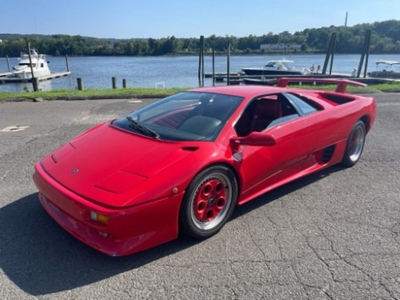 FOR SALE: 1992 Lamborghini Diablo $167,500 USD