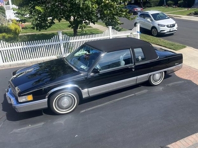1990 Cadillac Fleetwood Coupe
