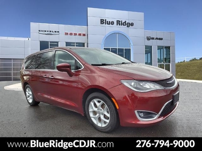 2018 Chrysler Pacifica Touring Plus