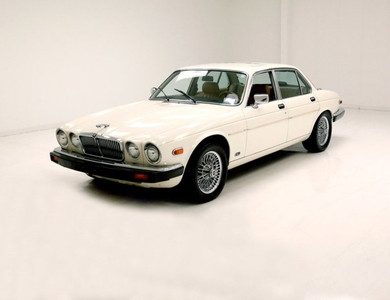 FOR SALE: 1987 Jaguar XJ6 $13,500 USD