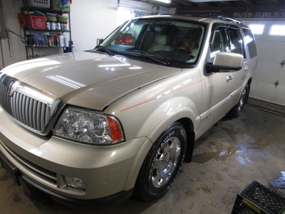 2006 Lincoln Navigator Ultimate 4dr SUV 4WD for sale in Waukesha, WI