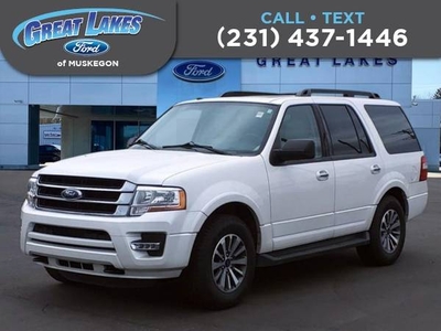 2017 Ford Expedition XLT $10,988