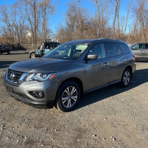 2018 Nissan Pathfinder 4x4 S for sale in Plainville, CT