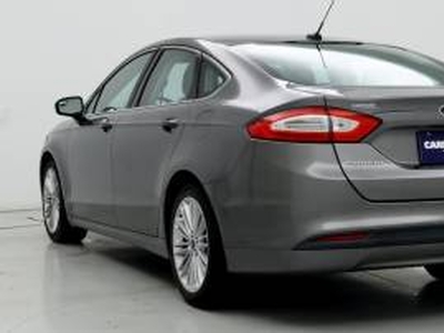 Ford Fusion 1600