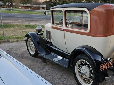 1929 Ford Model A 2 Dr Sedan