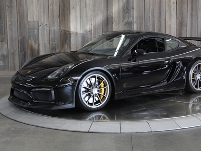 2016 Porsche Cayman GT4