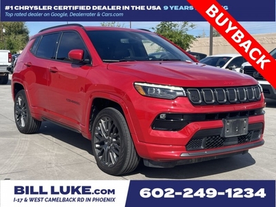 PRE-OWNED 2022 JEEP COMPASS LIMITED WITH NAVIGATION & 4WD