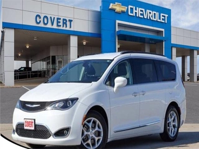 2017 Chrysler Pacifica Touring Plus