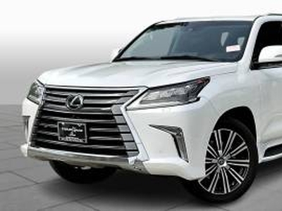 Lexus LX 5700