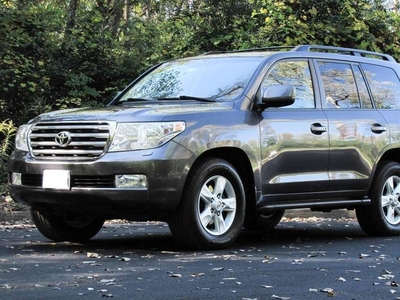 FOR SALE: 2011 Toyota Land Cruiser $23,250 USD
