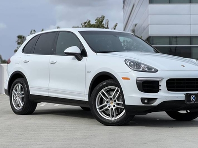 FOR SALE: 2015 Porsche Cayenne $16,875 USD