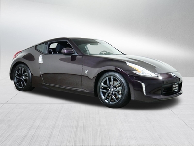 Nissan 370Z Coupe AT