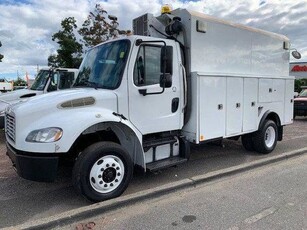 2014 *Freightliner* *M2106 ENCLOSED UTILITY SERVICE TRUCK $49,995