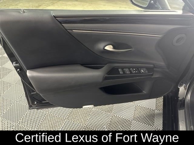 2020 Lexus ES ES in Fort Wayne, IN