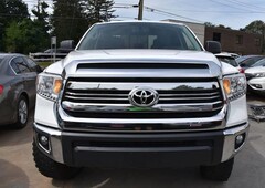 2017 Toyota Tundra SR5 4x4 4dr Double Cab Pickup in Hartford, CT