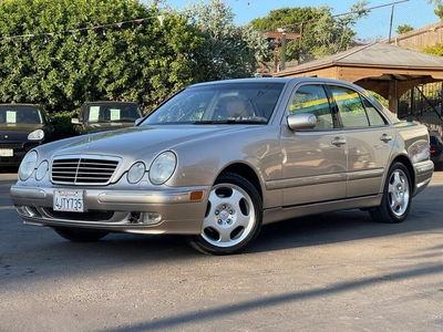 2000 Mercedes-Benz E-Class