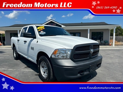2018 RAM 1500 Express 4x4 4dr Crew Cab 5.5 ft. SB Pickup for sale in Knoxville, TN