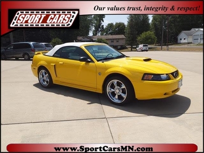 2004 Ford Mustang