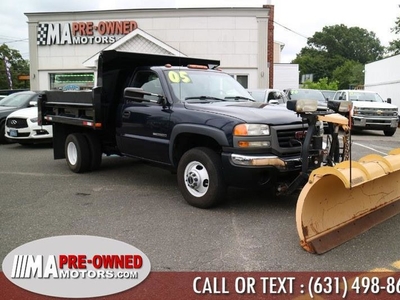 2005 GMC Sierra 3500 Cab-Chassis Truck