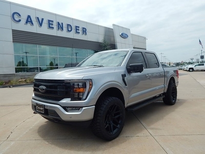 New 2023 Ford F150 XLT w/ XLT Black Appearance Package