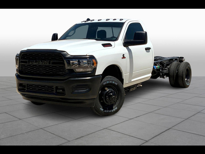 New 2023 RAM 3500 Tradesman w/ Max Tow Package