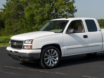 2006 Chevrolet Silverado Pickup