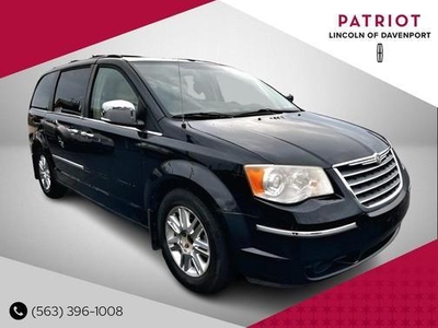 2009 Chrysler Town & Country for Sale in Co Bluffs, Iowa