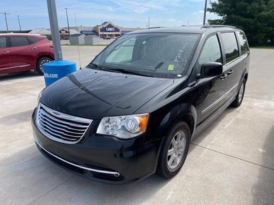 2012 Chrysler Town & Country for Sale in Co Bluffs, Iowa
