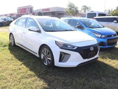 2017 Hyundai Ioniq Hybrid for Sale in Co Bluffs, Iowa