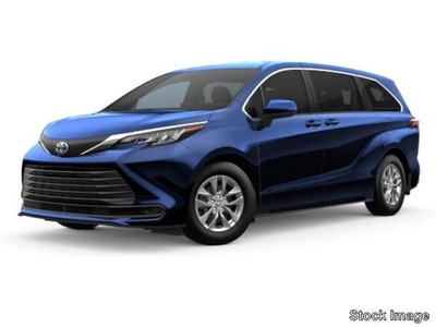 2021 Toyota Sienna for Sale in Co Bluffs, Iowa