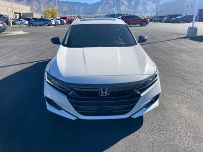 2022 HondaAccord Sport 2.0T Sedan