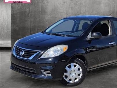 Nissan Versa 1600