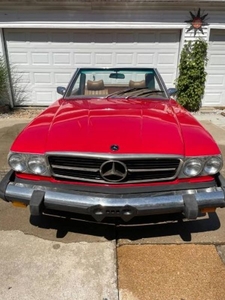 FOR SALE: 1975 Mercedes Benz 450 SL $10,495 USD