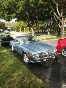 FOR SALE: 1986 Mercedes Benz 560 SL $23,995 USD