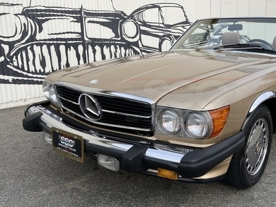 FOR SALE: 1986 Mercedes Benz 560SL $24,490 USD